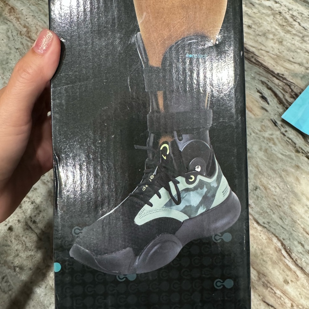 Ankle support